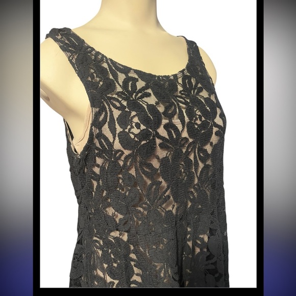 FREE PEOPLE Miles Of Lace Black Dress Nude Slip Floral LBD Cocktail Mini size M - Picture 12 of 16